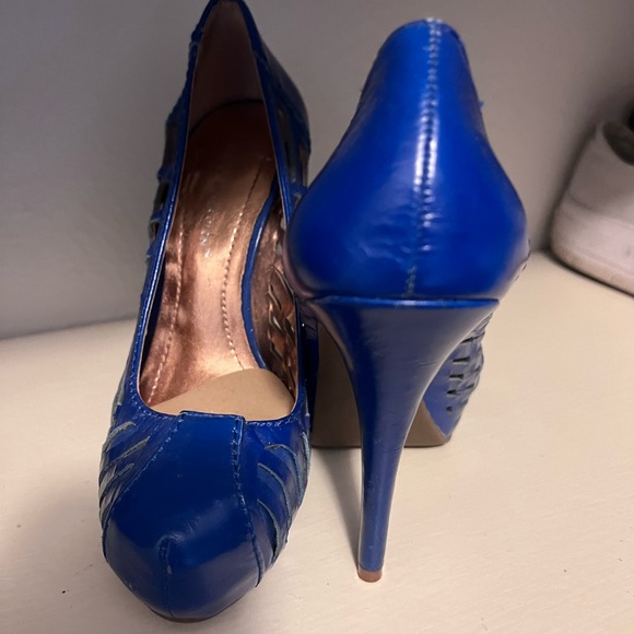 BGBG heels - Picture 2 of 4